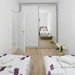 Cozy In * Умаг