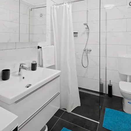 Appartement Cozy In With Wifi Umag